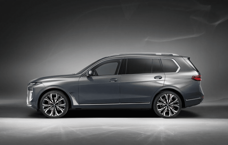 BMW Unveils Pricing and Specifications for Upgraded X7 SUV in Australia