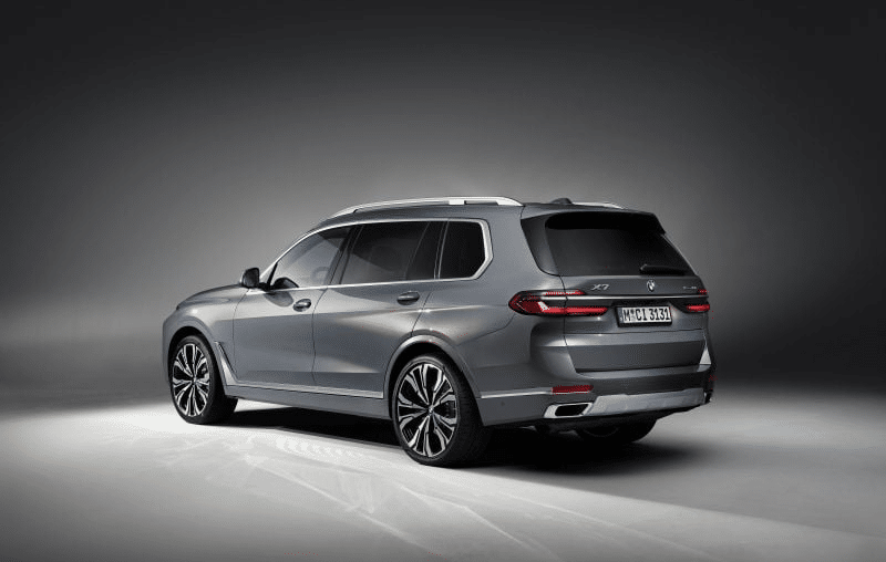 BMW Unveils Pricing and Specifications for Upgraded X7 SUV in Australia