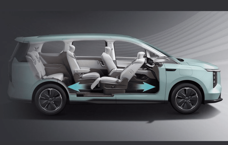 Maxus Unveils Luxurious Electric People Mover at Chengdu Motor Show