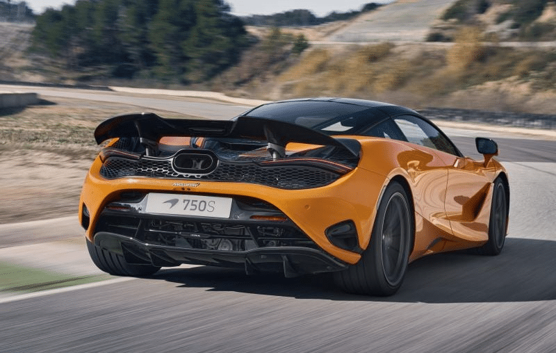 McLaren CEO Rejects Possibility of All-Electric Supercar Before 2030