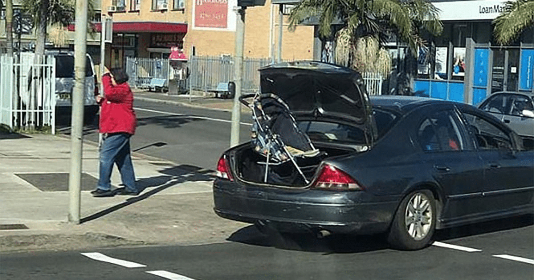 Is it Illegal to Drive with Your Boot Open in Australia?