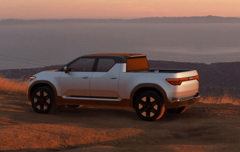 Toyota Breaks Tradition with All-Electric LandCruiser Se and EPU Concept