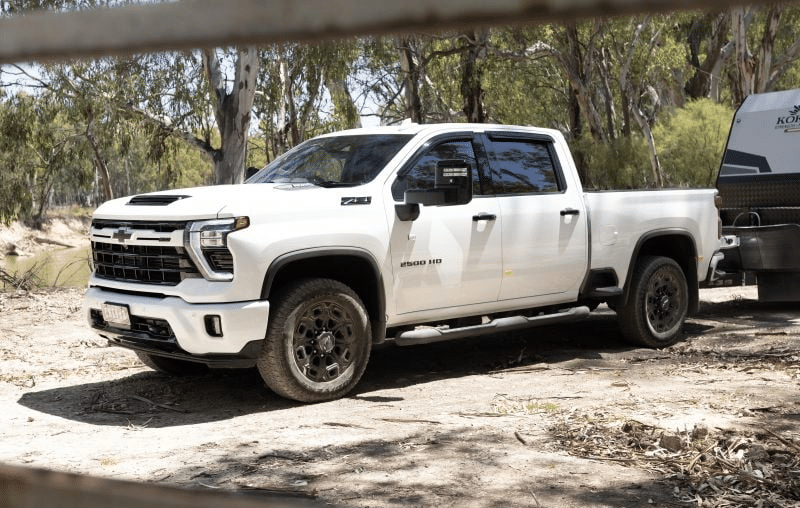 GMSV Commits to Offering Silverado Pickups and Corvette Sports Car Despite New Emissions Regulations