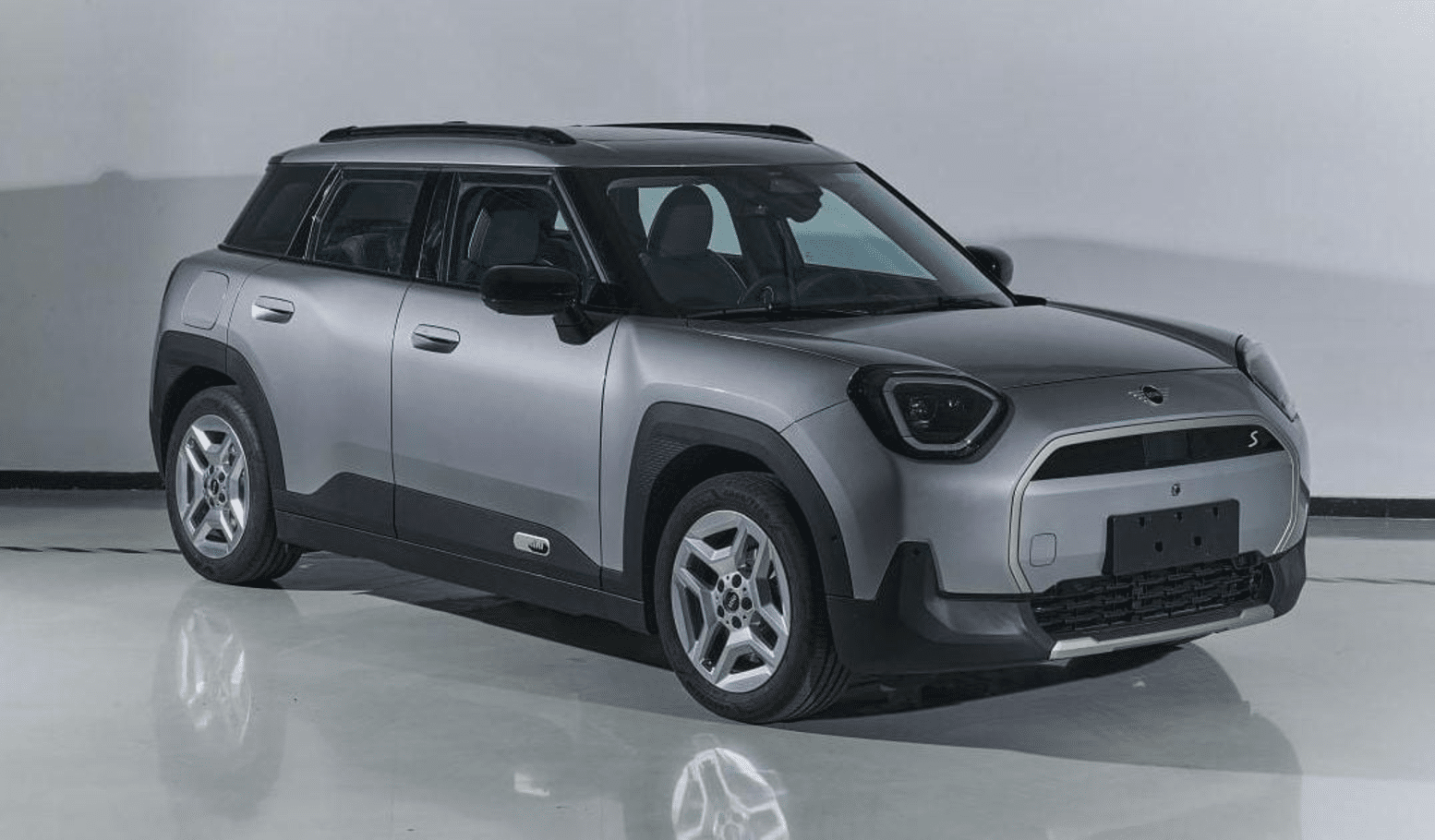 Mini Aceman Electric Hatchback: New Details and Features Revealed