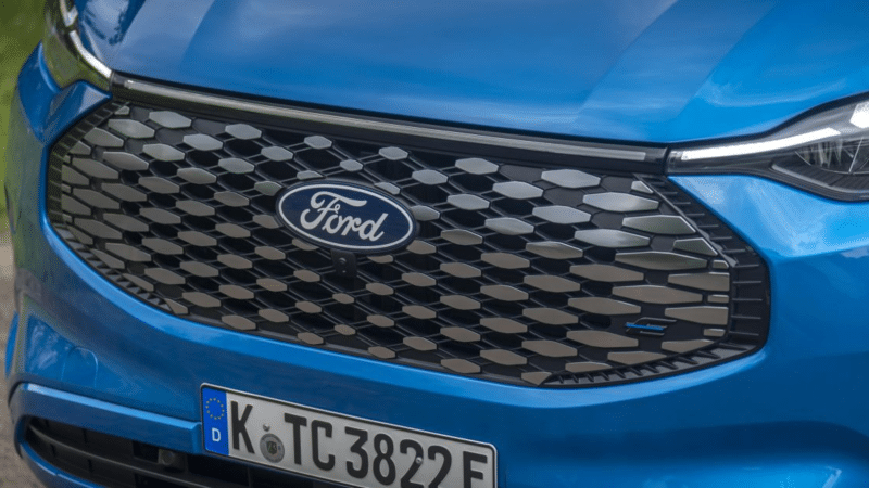 Ford to Develop Affordable Electric Vehicle to Compete with Tesla Model 3